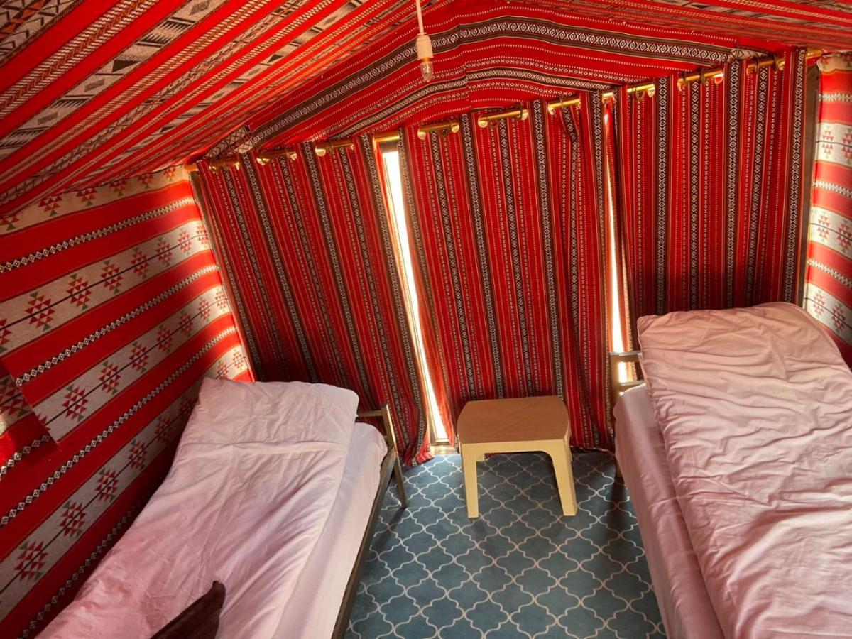 Wadi Rum Starlight Camp Exteriör bild