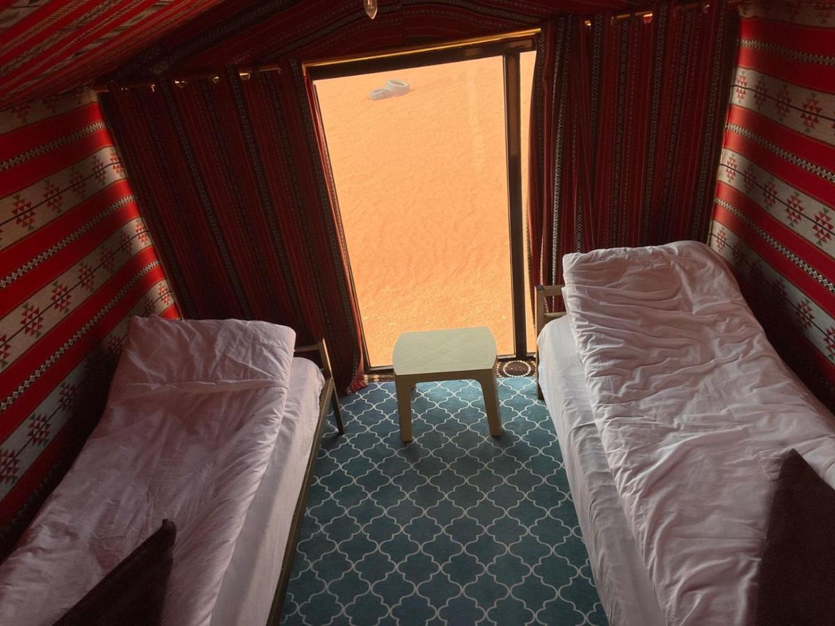 Wadi Rum Starlight Camp Exteriör bild