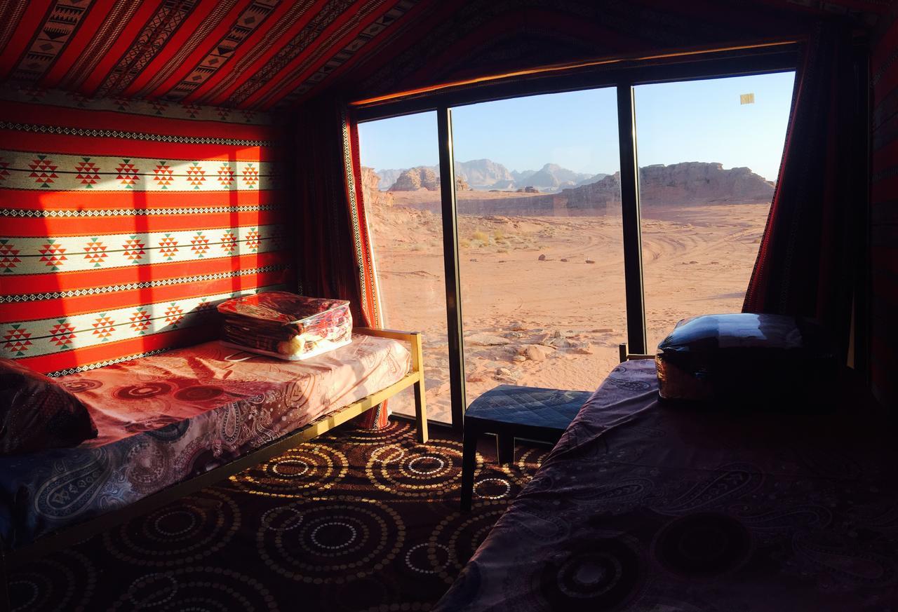 Wadi Rum Starlight Camp Exteriör bild